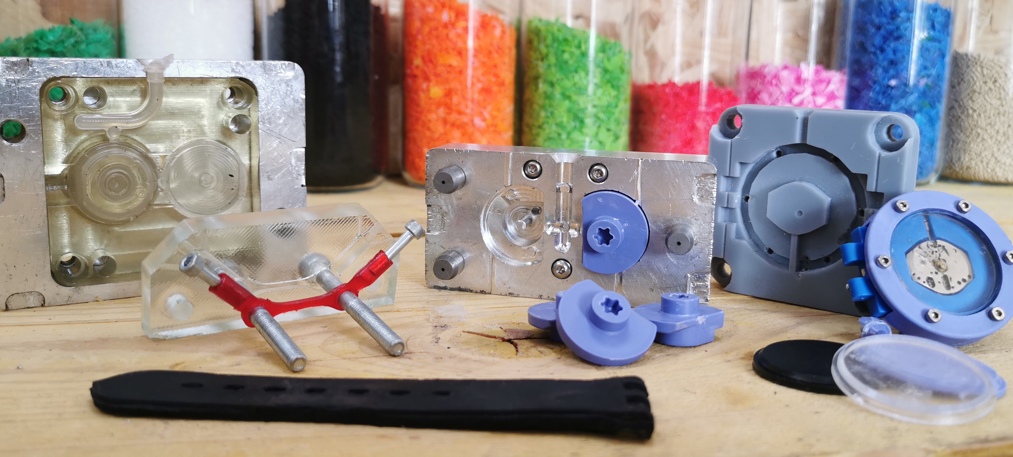 HoliPress, Presse à injection plastique manuelle project image