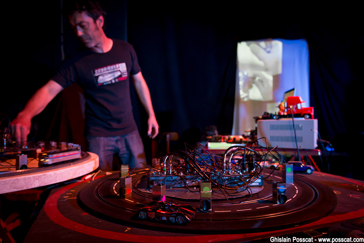 Autour de TOYSTROY project image